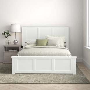 Stratford manoticello deals nightstand